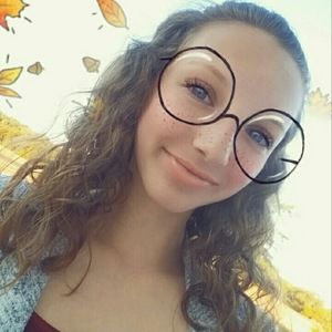 Meet your Posher, Kyla